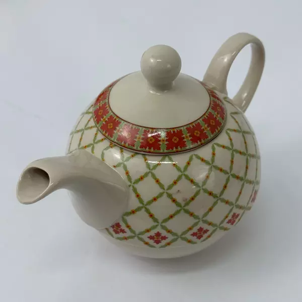 2005 Harry & David 4-Piece Tea for One Set Red Green Lattice Square