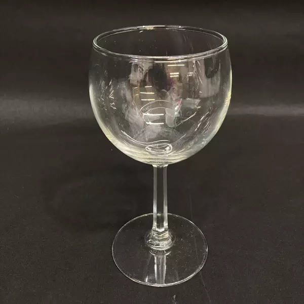 Lot of 4 Hexagon Stem Crystal White Wine Glasses 6.25 Inch