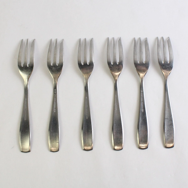 Set of 6 C. Hugo Pott 2716 Stainless Steel Pie Forks