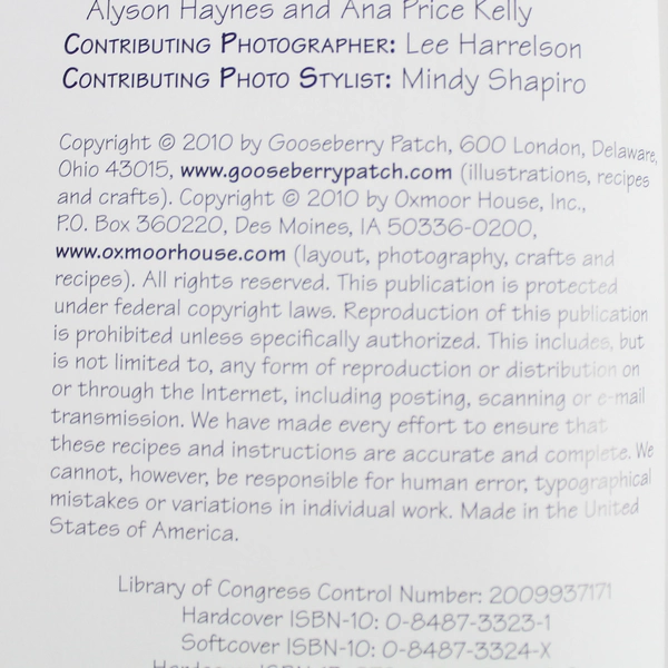 Gooseberry Patch Christmas by Gooseberry Patch (2010 Oxmoor House Hardcover)