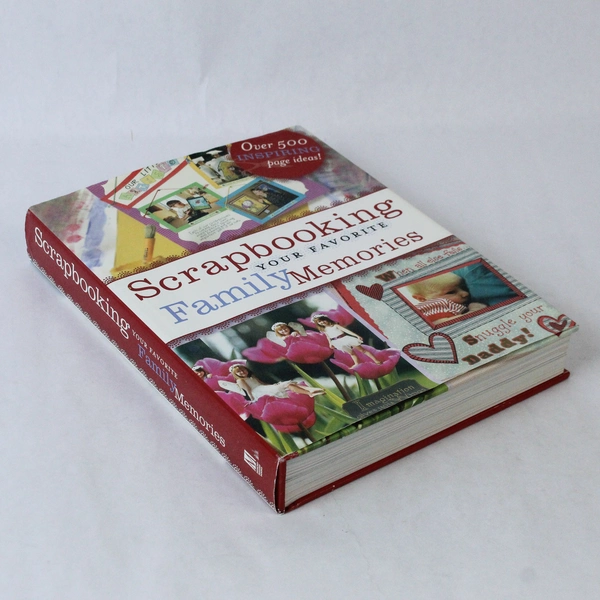 Scrapbooking Your Favorite Family Memories by Michele Gerbrandt 2006 Hardcover