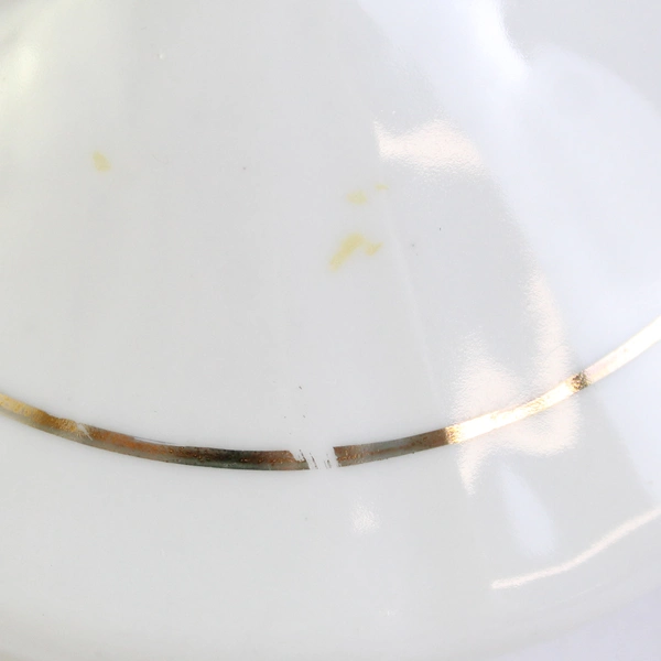 Unbranded White With Red Roses Ceramic Teapot & Lid