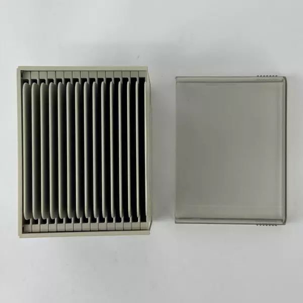 Vintage Fellows 3.5 Inch Plastic Floppy Disk Step Cube 95550 Beige