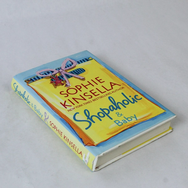 Sophie Kinsella Shopaholic & Baby 2007 Hardcover Book with Dust Jacket