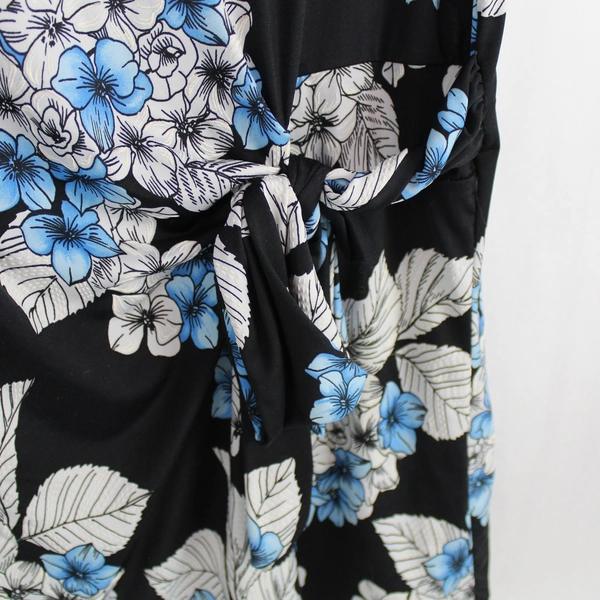 Brittany Black Blue White and Black Floral Patterned Blouse Women's Size 2X