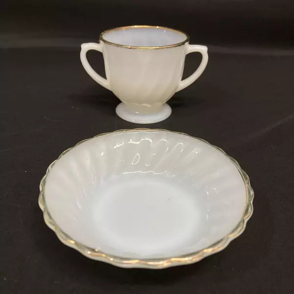 Lot Of Anchor Hocking Fire King Swirl Milk Glass Cup Saucer Sugar Fruit Bowls