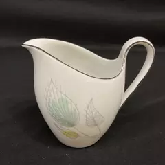 Vintage Seltzmann Weidden E. Isolde Creamer White Leaf Pattern