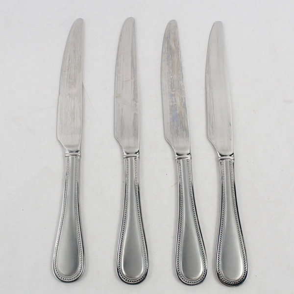 Set of 4 Towle Boston Bead Frost Stainless Steel Butter Knives 9.5"