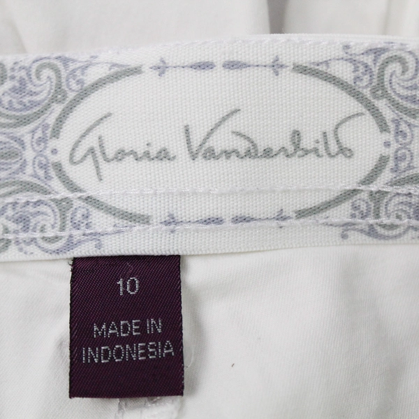 Gloria Vanderbilt Capri Cuffed Pants Jeans White Women's Size 10 Cargo Pockets