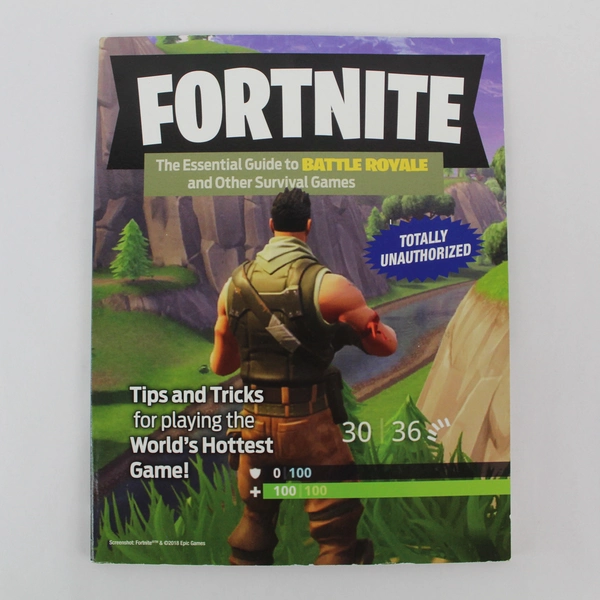Fortnite Essential Guide 2018 by Samantha Skinner - Paperback Book