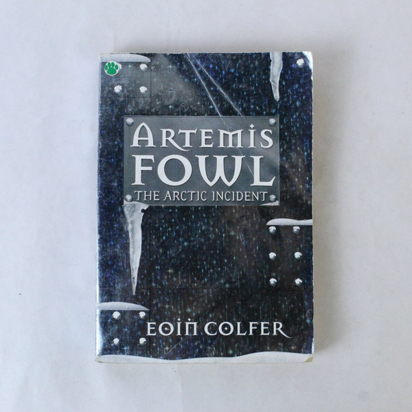Artemis Fowl: The Arctic Incident by Eoin Colfer 2002 Paperback Good Condition