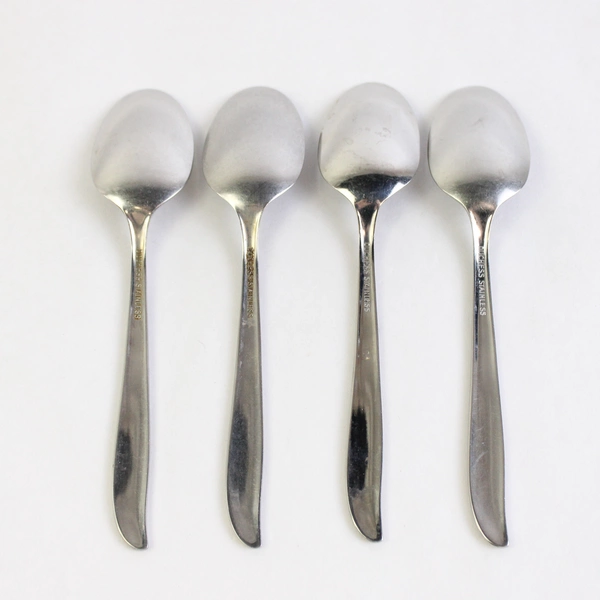 Lot of 4 Duchess DCS2 Teaspoons Stainless Steel Durable Flatware Cutlery 