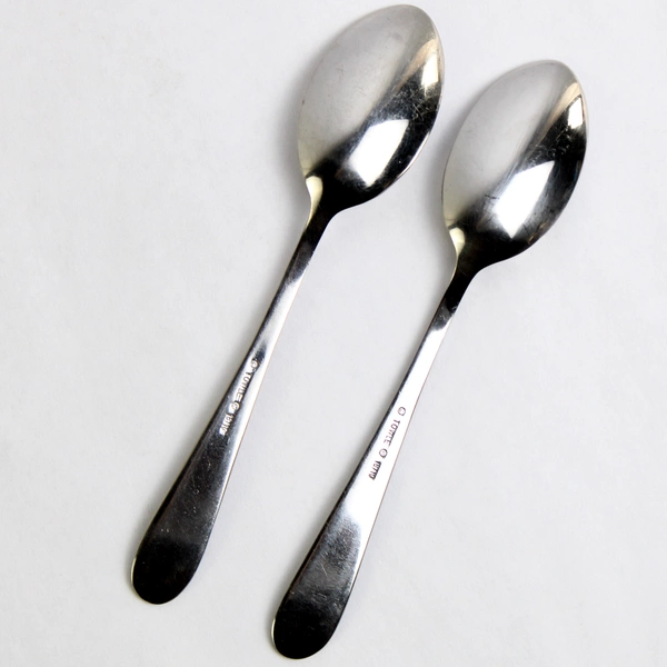 Set of 2 Towle Sistene Stainless Steel 18/10 Teaspoons