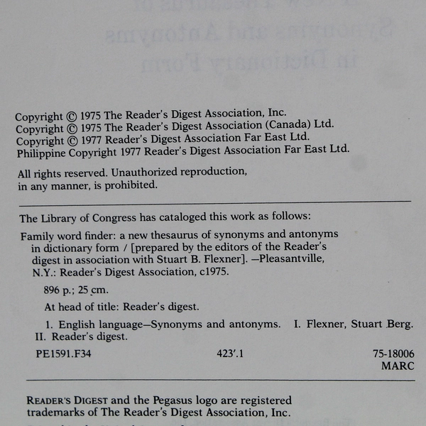 Reader's Digest Family Word Finder 1990 Hardcover Dictionary Form Thesaurus