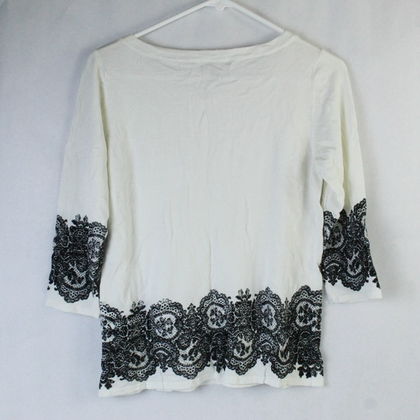 Roz & Ali Women's Sweater with Faux Lace Detail, Size M, Good Pre-Owned