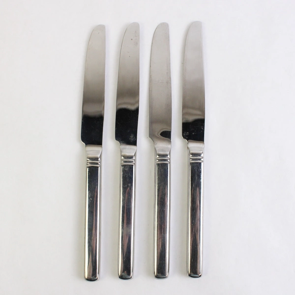Set of 4 Cuisinart Seminary Stainless Steel Hollow Dinner Knives