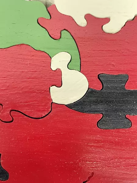 Hand Made Ice Skating Santa Claus Wood Puzzles 13 Pieces Toy Bag