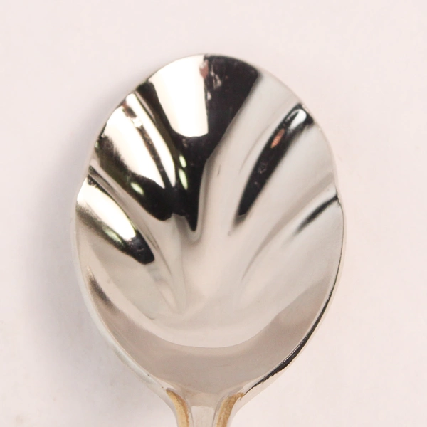 Towle Beacon Hill Gold Accent Outline Clamshell Teaspoon Stainless Steel