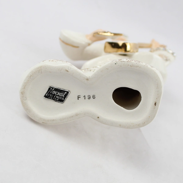 Vintage Norcrest Fine China Geisha Playing Shamisen Figurine 8 Inch