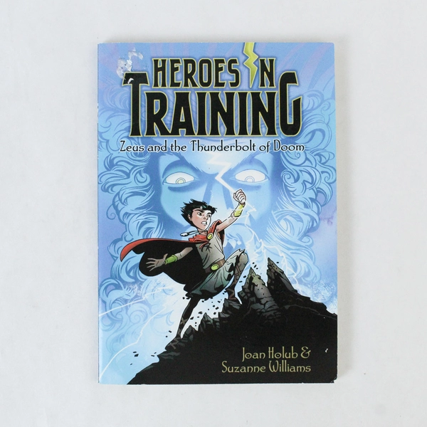 Heroes In Training: Zeus and the Thunderbolt of Doom Paperback 2012