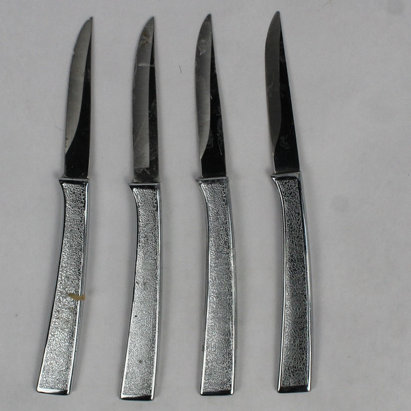 Lot of 4 Carvel Hall CVH2 Hollow Handle Steak Knife Sharp Stainless Steel