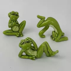 3 Piece Norcrest Japan Ceramic Frog Figurine Set Tumbling Thinking Hugging