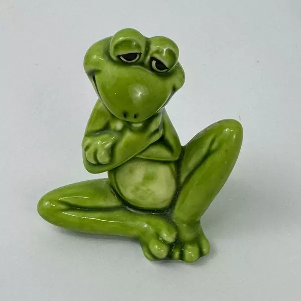 3 Piece Norcrest Japan Ceramic Frog Figurine Set Tumbling Thinking Hugging