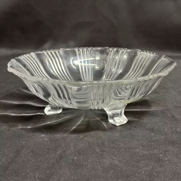 Vintage Fostoria Sunray 3 Footed Bon Bon Dish 7 Inch