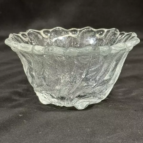 Vintage Indiana Glass Wild Rose 2.25" Deep Fruit Bowl