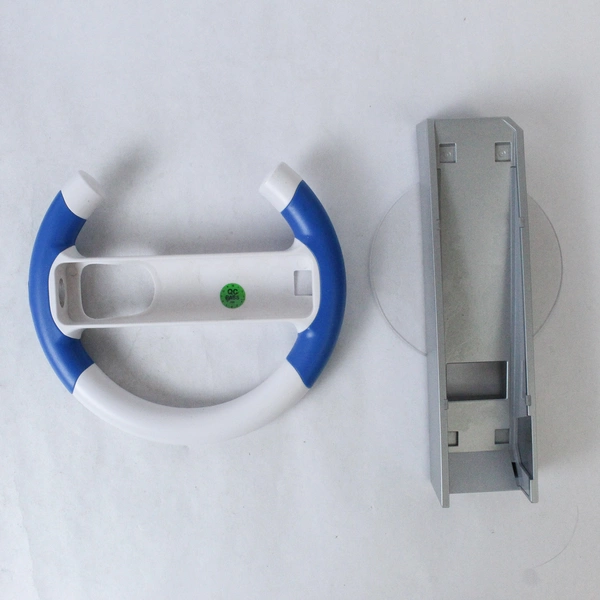 Nintendo Wii Bundle: Console Wheel Remote Nunchuck & Dock Untested