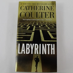 Labyrinth by Catherine Coulter 2020 FBI Thriller Paperback - Pre-Owned
