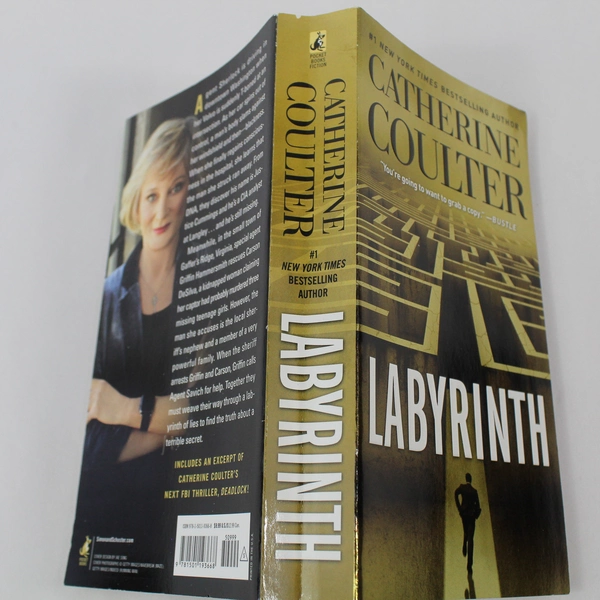 Labyrinth by Catherine Coulter 2020 FBI Thriller Paperback - Pre-Owned