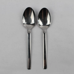 Lot of 2 Cuisinart Place Oval Spoons, Seminary 18/10 Stainless 7 3/8"