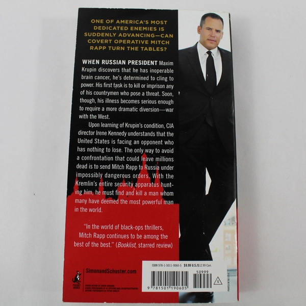 Red War by Kyle Mills & Vince Flynn 2019 Paperback - Mitch Rapp - Pre-Owned