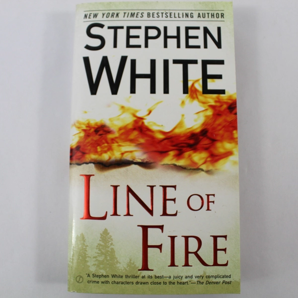Line of Fire by Stephen White 2013 Penguin Paperback Good Condition