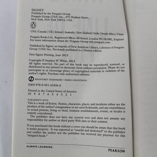 Line of Fire by Stephen White 2013 Penguin Paperback Good Condition