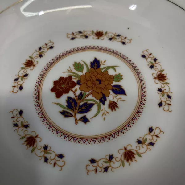 Cathay Porcelain Bowl 8" White Red Floral Pattern Gold Gild - Good Condition