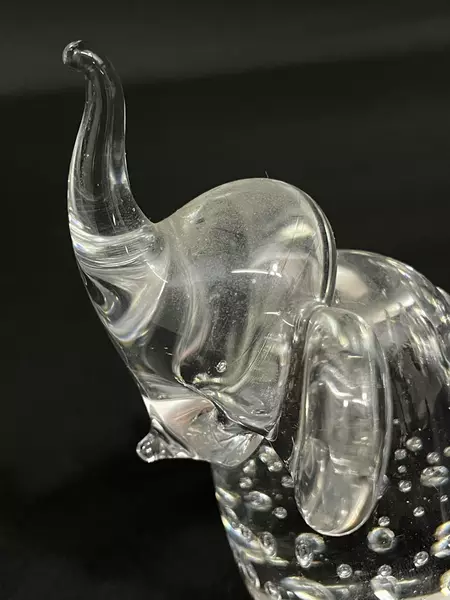 Hand Blown Elephant Paperweight with Bubbles, 4" Tall, Taiwan - Pre-owned