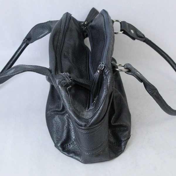 Gray Nine West Zip Up Purse with Multiple Zipper Pockets & Medallion