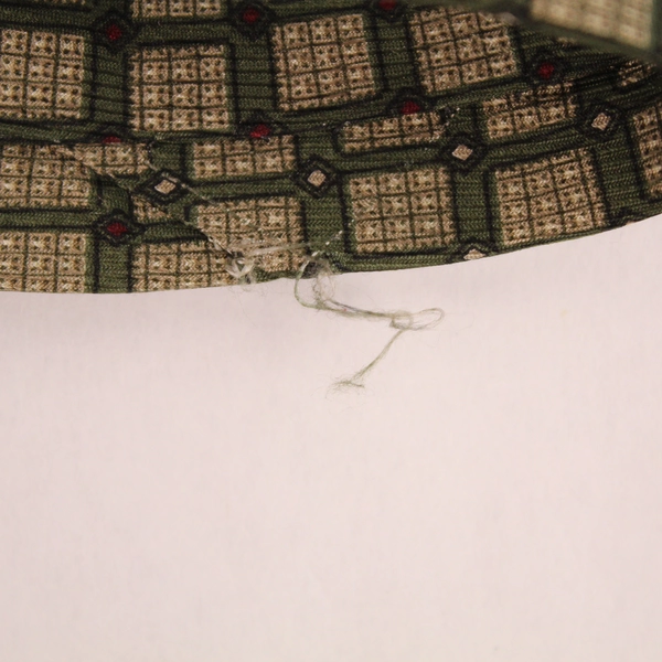 Vintage Van Heusen Silk Necktie Green Beige Geometric Design 60" Long