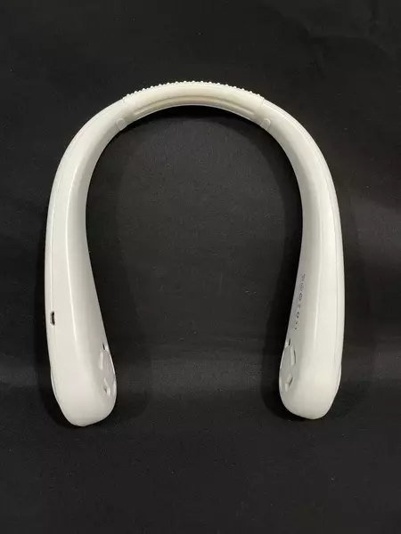 Cozyzone Leafless Neck Fan 3-Speed USB Charger Good Condition Portable Fan