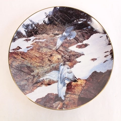 Wings of Snowy Grandeur Plate by Robert R. Copple COA - Very Good Condition