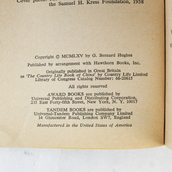 The Collector's Pocket Book of China by G. Bernard Hughes Paperback 1970