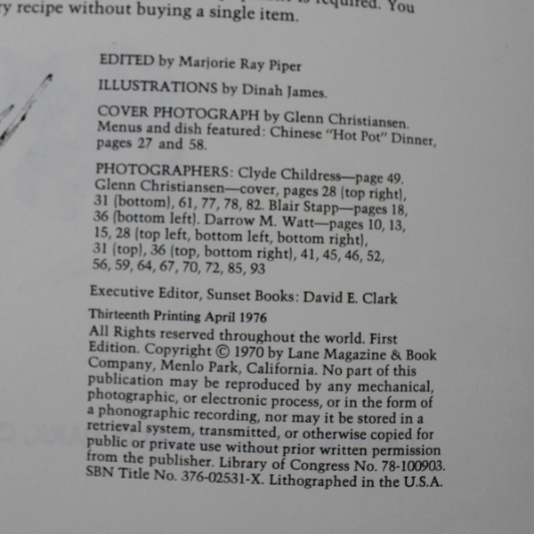 Vintage 1976 Sunset Oriental Cookbook - Asian Cuisine - Pre-Owned Condition