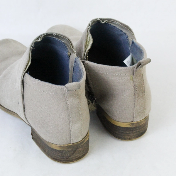 Toms Light Gray Deia Women's Size 8 Slide-On Zipper Booties - Pre-Owned