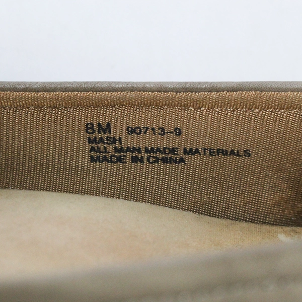 LifeStride Mash Beige Slip-On Women's Shoes Size 8 M with Medallion - Pre-Owned