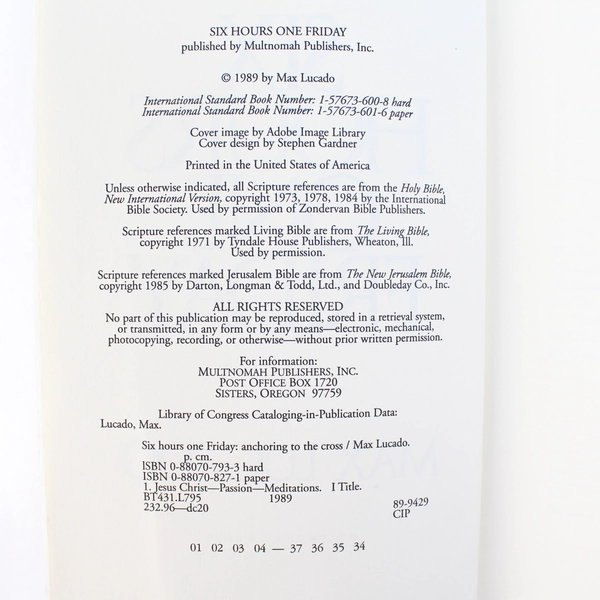 Six Hours One Friday by Max Lucado 1989 Multnomah Publishers Paperback