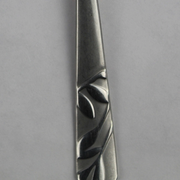 Lot of 2 Cambridge Flatware Zinnia Sand Stainless Slotted & Not Serving Spoons