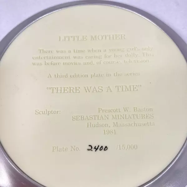 1981 Sebastian Miniatures Collector Plate Little Mother 2224