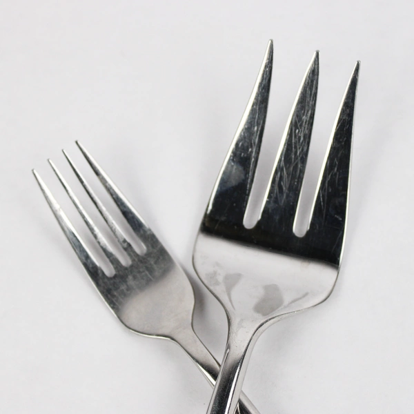 Lot of 4 Cambridge Flatware Contempra Stainless 3 Salad Forks & 1 Serving Fork